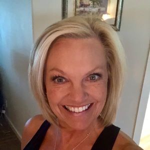 Meet your Posher, Lee